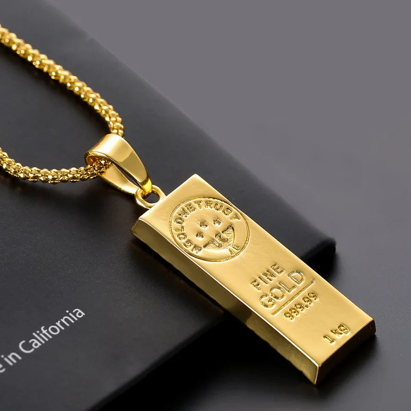 Collana con lingotto d’oro