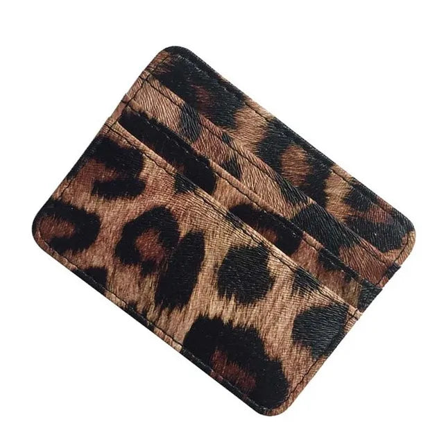 Nuovo portafoglio sottile in pelle con motivo leopardo per donne Portamonete con cerniera piccola