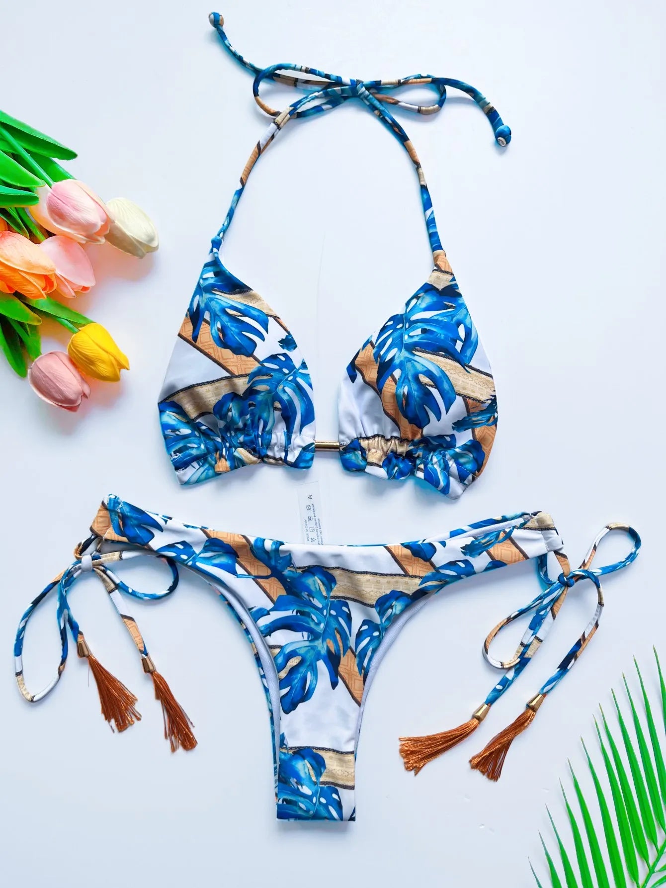 Bikini da donna diverse varianti