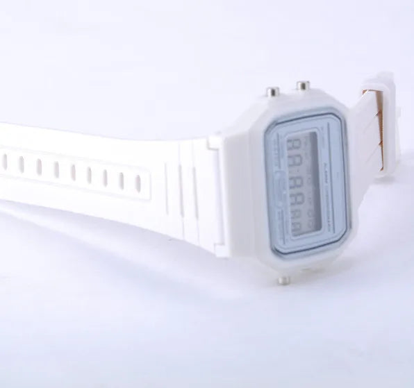 Orologio digitale per uomo Impermeabile Modello casio