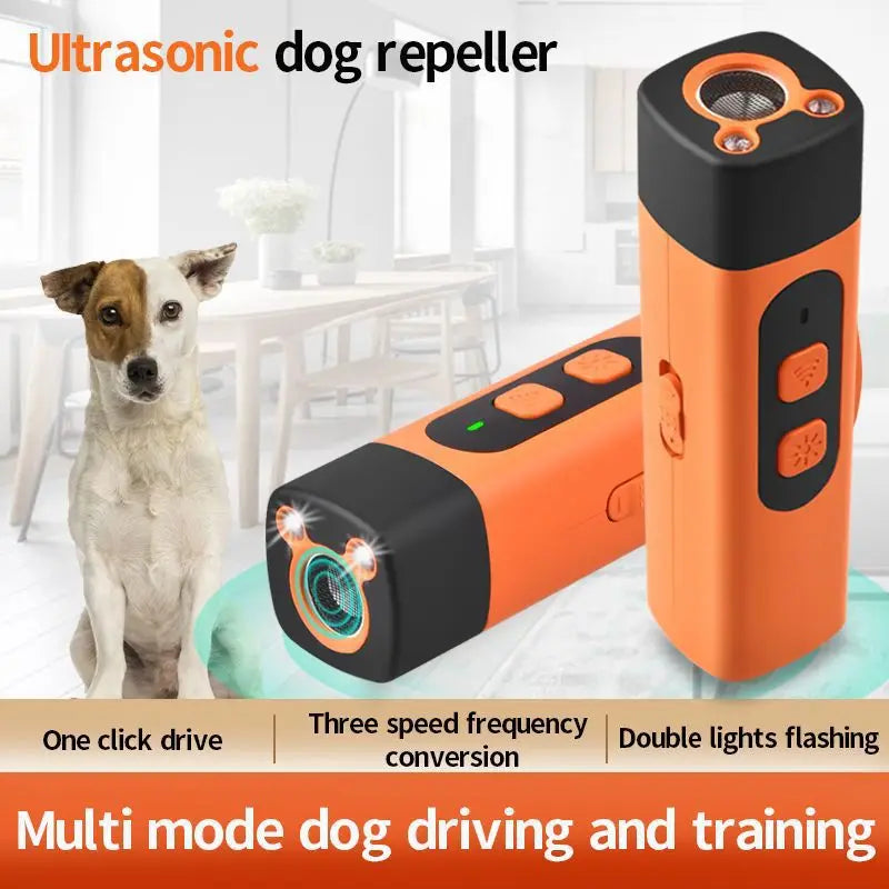 Dispositivo di controllo dell’addestramento degli animali domestici Dispositivo di deterrente per abbaiare ad ultrasuoni ricaricabile per cani per smettere di abbaiare
