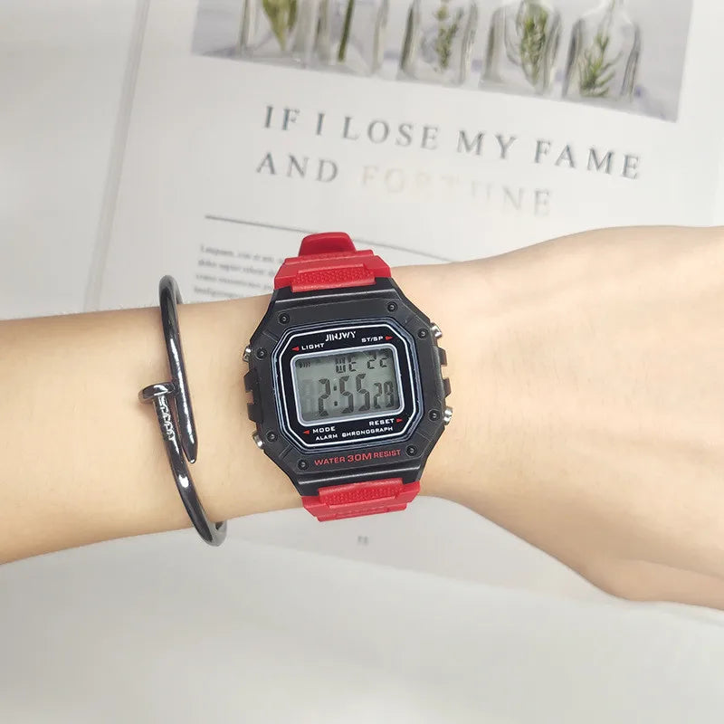 Orologio digitale per uomo Impermeabile Modello casio