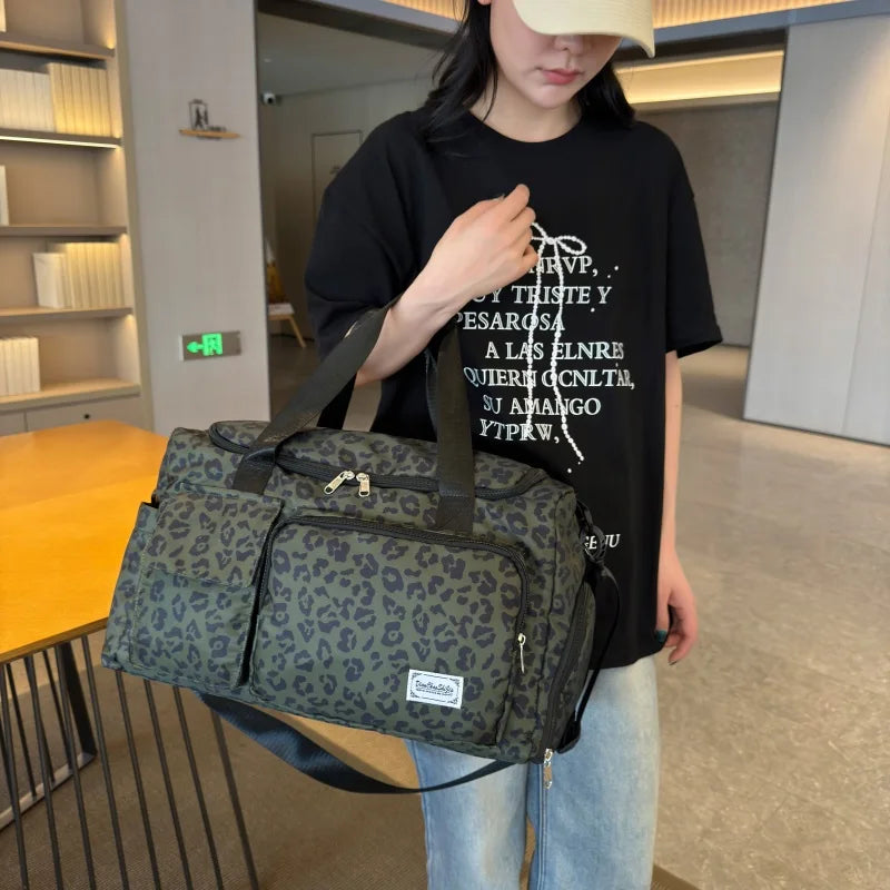 Classica borsa da viaggio di grande capacità con stampa leopardata con tasche multiple e scomparto per scarpe