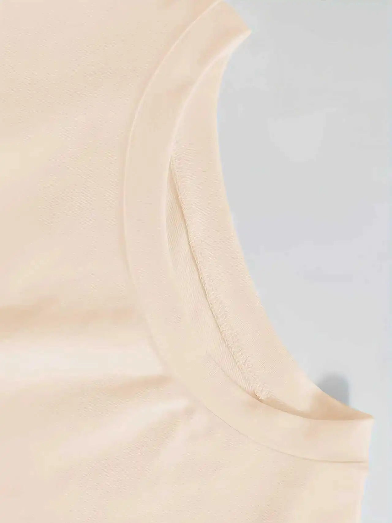 Set di due pezzi pantaloncini + T-shirt  a maniche corte casual