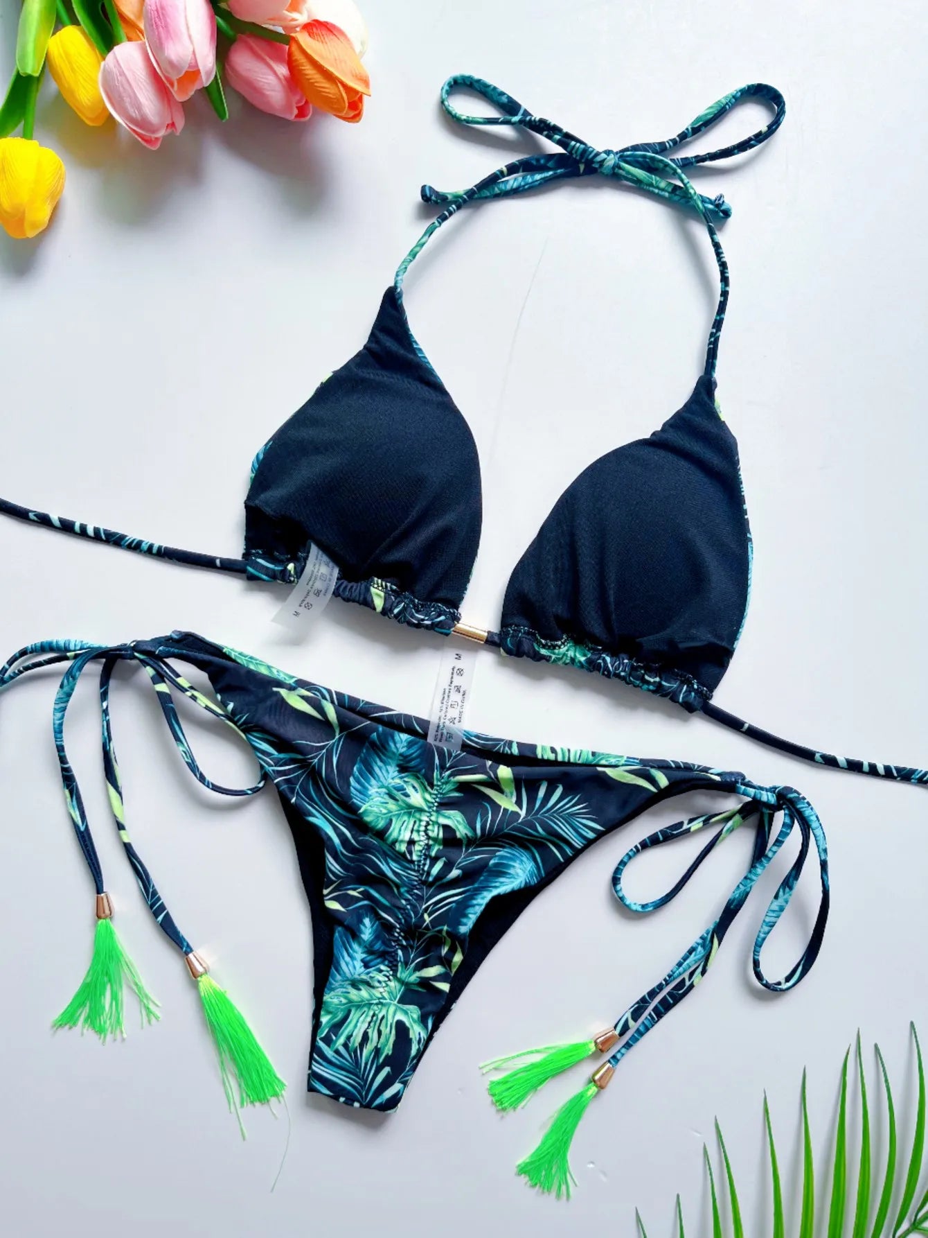 Bikini da donna diverse varianti