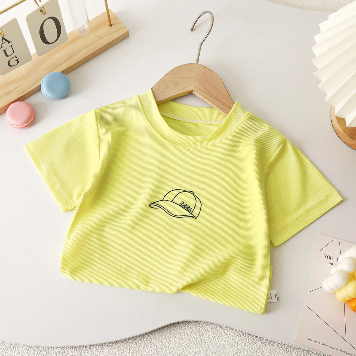 T-shirt a maniche corte carine per bambini