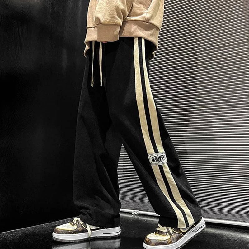 High Street Pantaloni casual Uomo a gamba larga