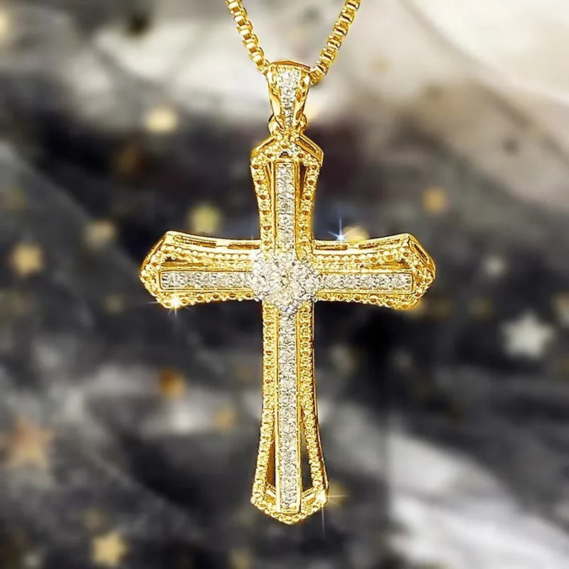 Collana a croce per le donne di lusso
