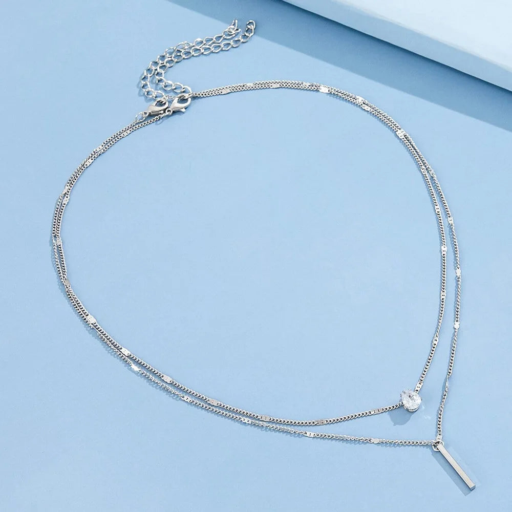 Collana con ciondolo in catena multistrato