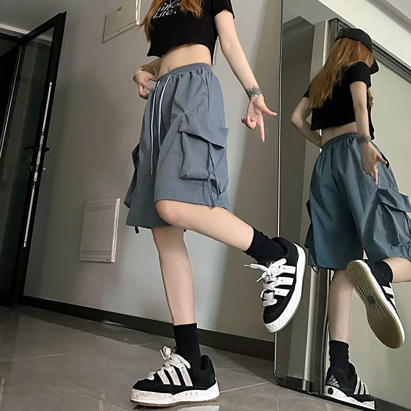 ZOKI Pantaloncini cargo a vita alta da donna Stile americano Streetwear Estate Pantaloni a gamba larga
