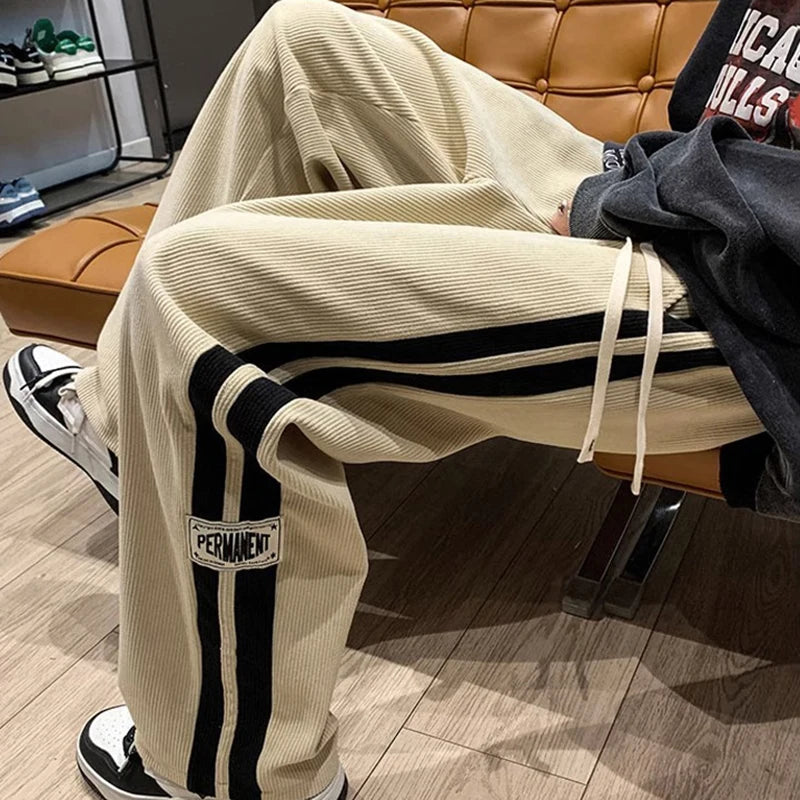 High Street Pantaloni casual Uomo a gamba larga