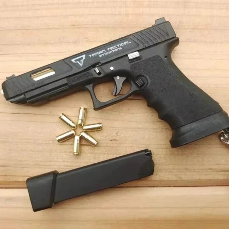 GLK 1:3 G17 G34 TTI Taran Lega tattica Empire PUBG Pistola Portachiavi in metallo