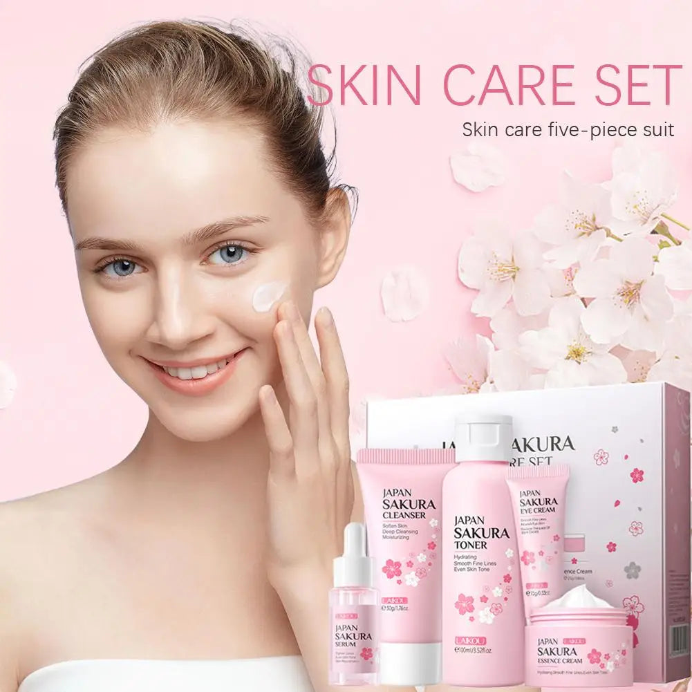 Set 3/5 Sakura Skin Care Crema Viso, Siero Toner, Detergente Viso, Protezione Solare, Crema Occhi, Confezione Regalo