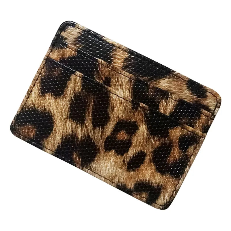 Nuovo portafoglio sottile in pelle con motivo leopardo per donne Portamonete con cerniera piccola