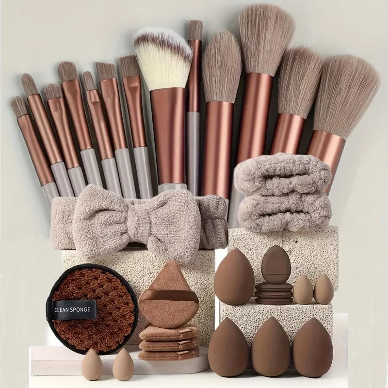 33/ 40 pezzi Set di pennelli morbidi per trucco professionali con accessori