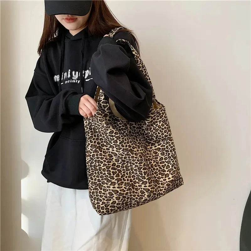 Borsa con stampa leopardata di grande capacità Borsa pieghevole quotidiana da donna