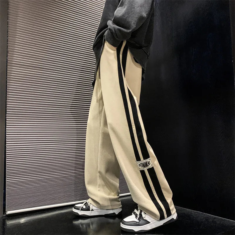 High Street Pantaloni casual Uomo a gamba larga