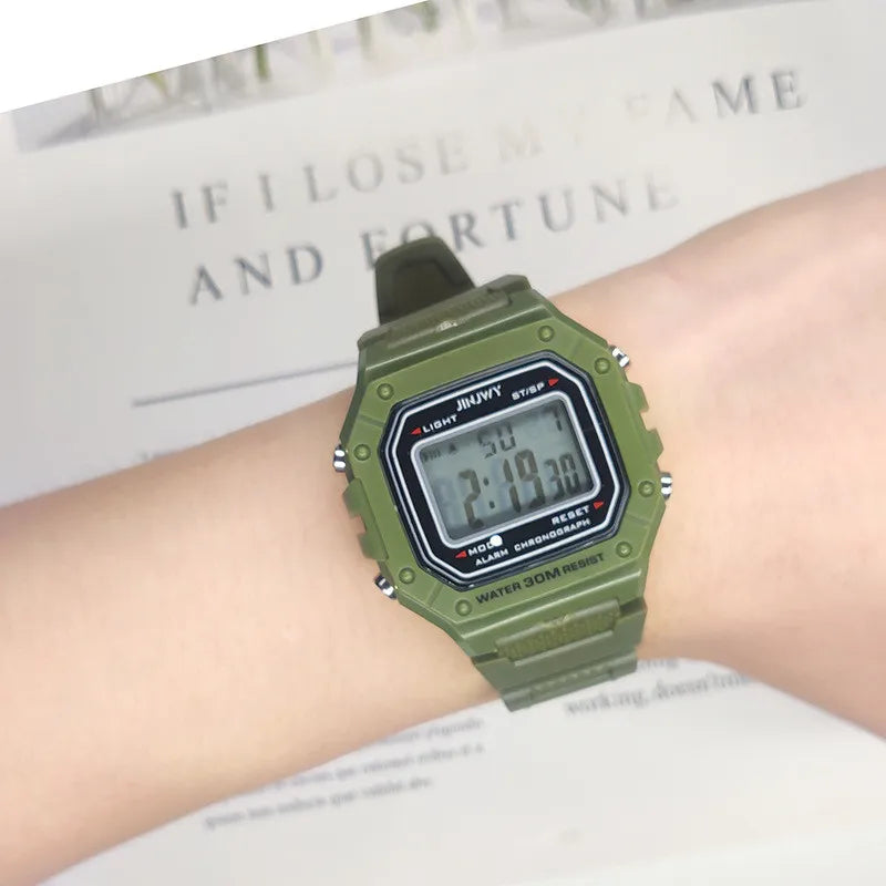 Orologio digitale per uomo Impermeabile Modello casio