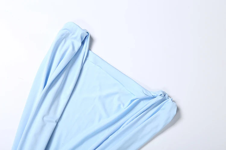 Abito corto da donna con scollo a V e schiene scoperta