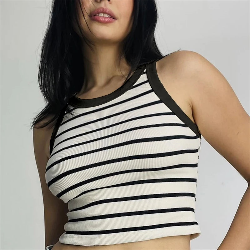 Sexy Crop Top Model 2026 vari modelli