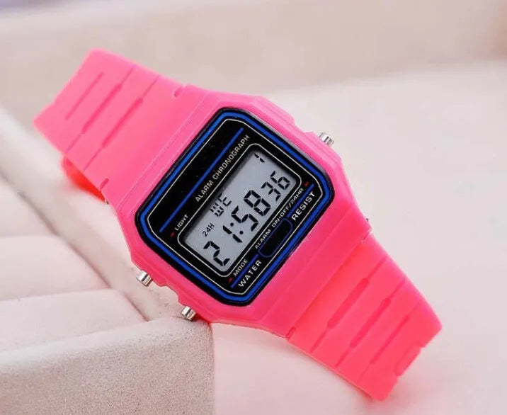 Orologio digitale per uomo Impermeabile Modello casio
