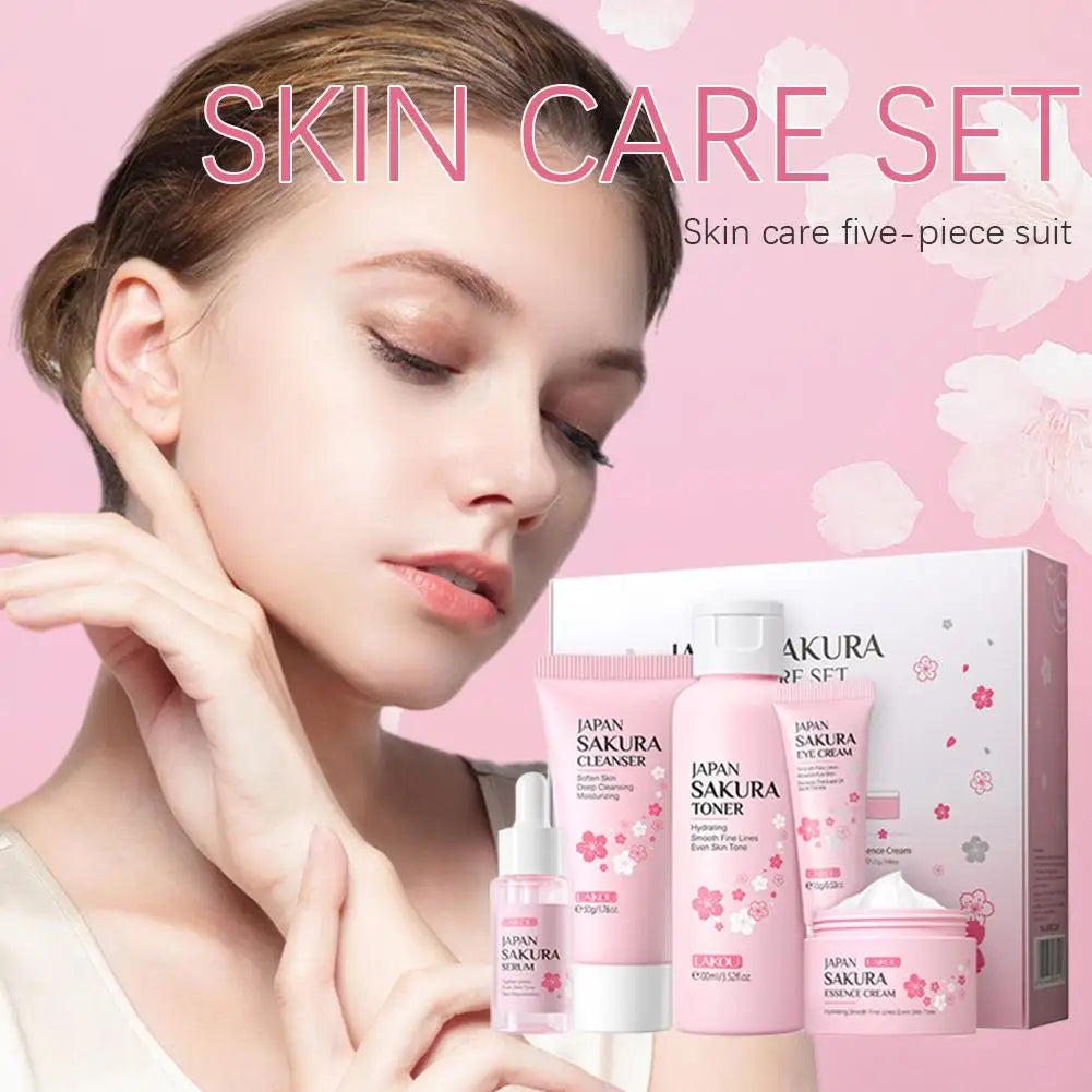 Set 3/5 Sakura Skin Care Crema Viso, Siero Toner, Detergente Viso, Protezione Solare, Crema Occhi, Confezione Regalo
