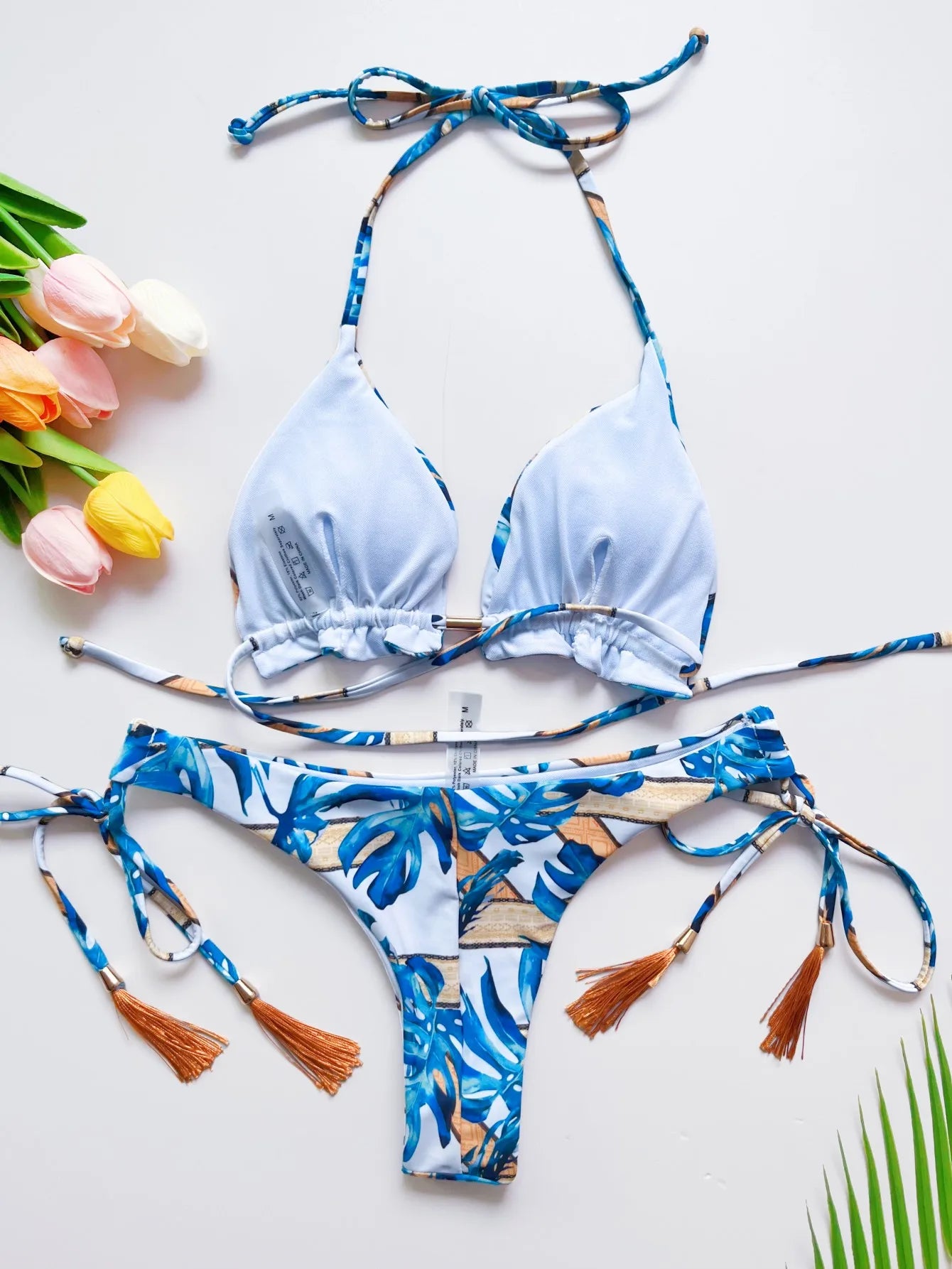 Bikini da donna diverse varianti