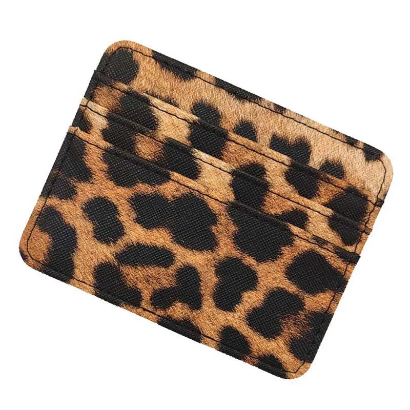 Nuovo portafoglio sottile in pelle con motivo leopardo per donne Portamonete con cerniera piccola