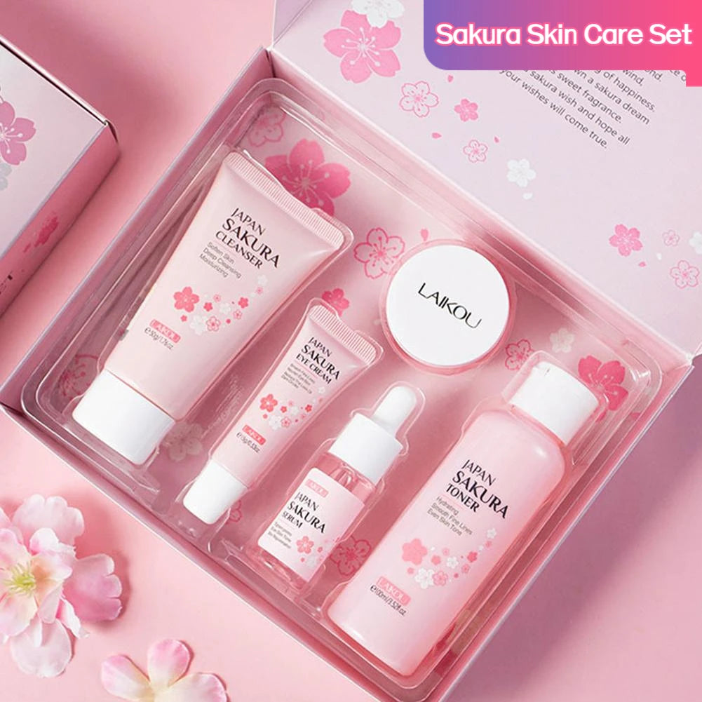 Set 3/5 Sakura Skin Care Crema Viso, Siero Toner, Detergente Viso, Protezione Solare, Crema Occhi, Confezione Regalo