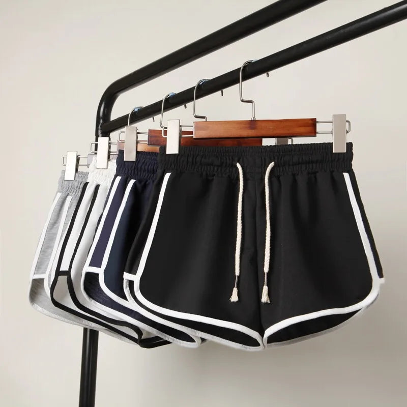 Pantaloncini da donna Abbigliamento esterno estivo a vita media casual