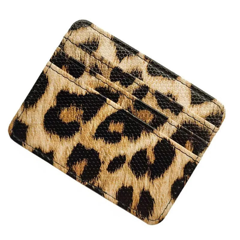 Nuovo portafoglio sottile in pelle con motivo leopardo per donne Portamonete con cerniera piccola