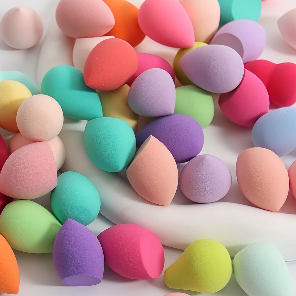 50/100 pezzi set di mini spugnette di varie forme e colori