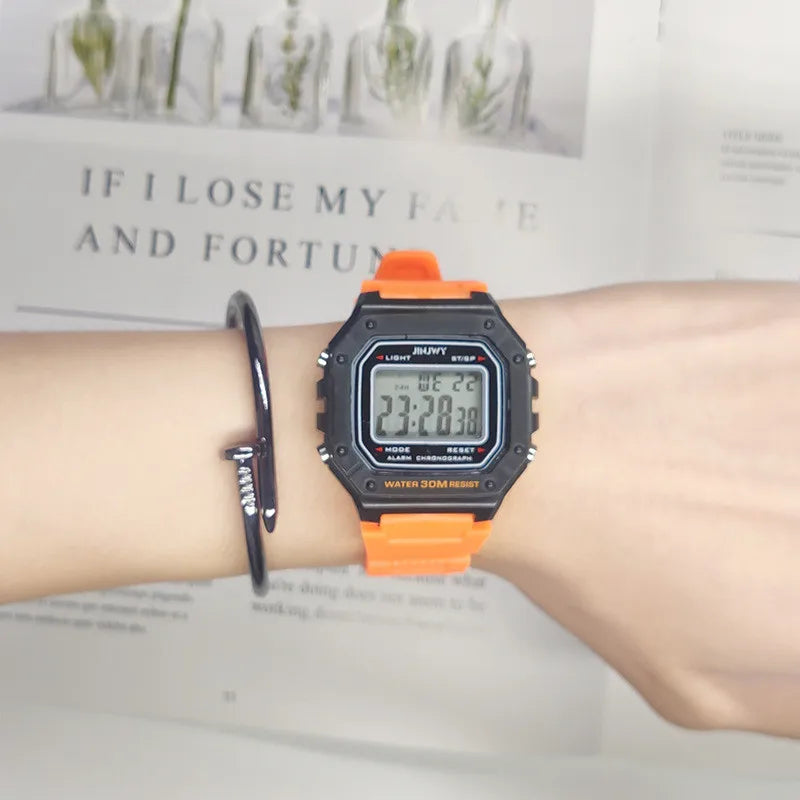 Orologio digitale per uomo Impermeabile Modello casio