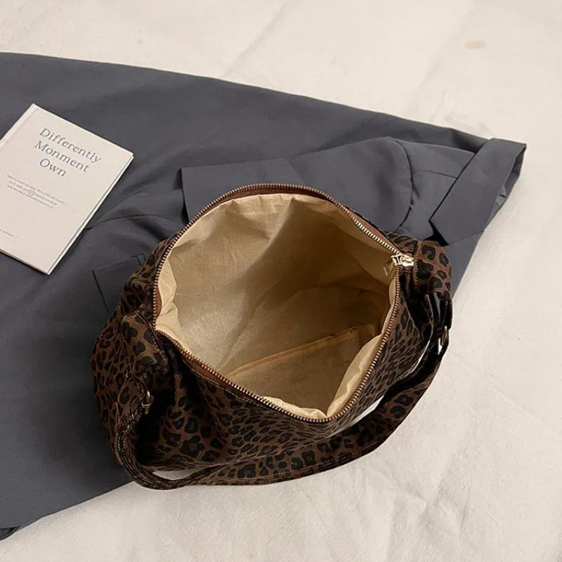 Borsa a tracolla da donna in tessuto morbido alla moda Borsa a tracolla da donna con stampa leopardata di grande capacità