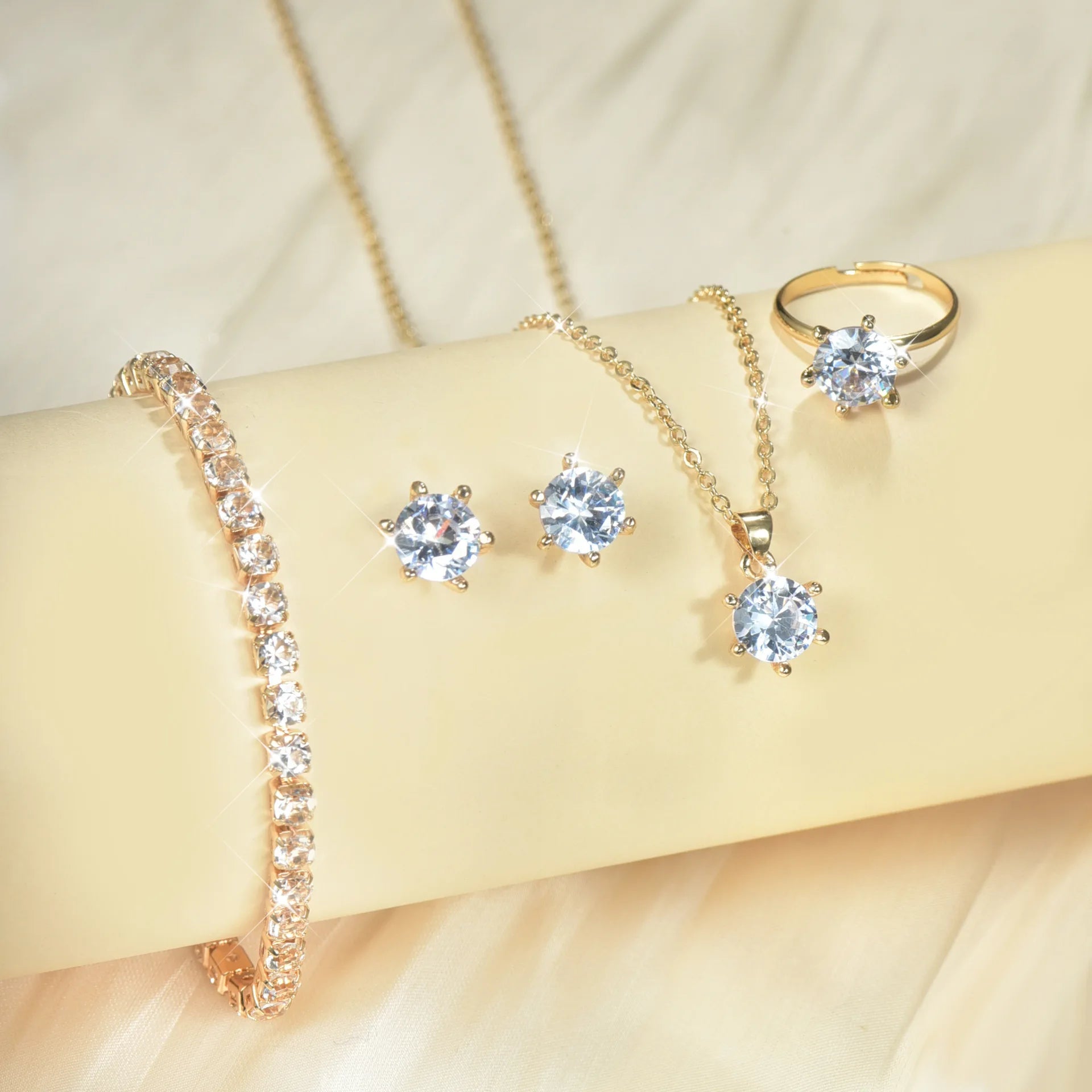 5 pezzi eleganti gioielli set anello collana braccialetto orecchini