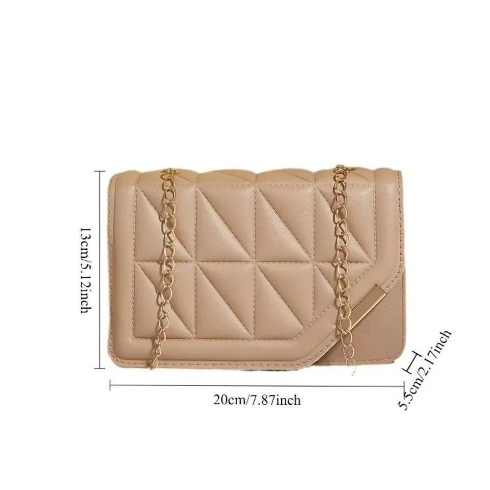 Borsa da donna a tracolla modello trapuntato