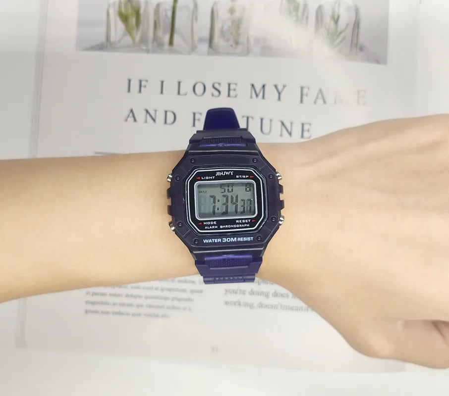 Orologio digitale per uomo Impermeabile Modello casio